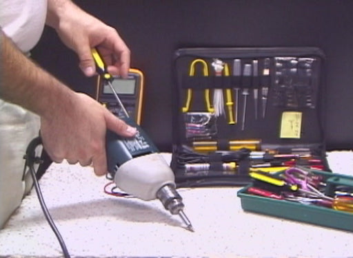 Advanced Hand &amp; Power Tool Safety Video - Construction